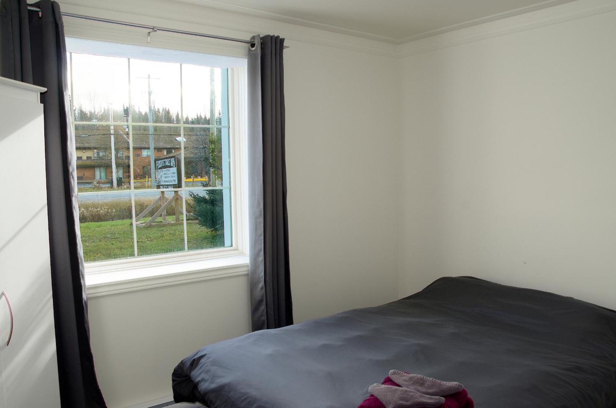 Prospectors Inn Kirkland Lake Bagian luar foto
